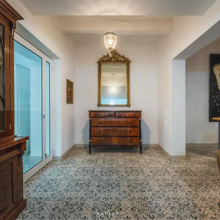 Palazzo Seraphim Boutique Living In St Julians