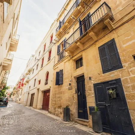 Palazzo Seraphim Boutique Living In St Julians * Saint Julian's