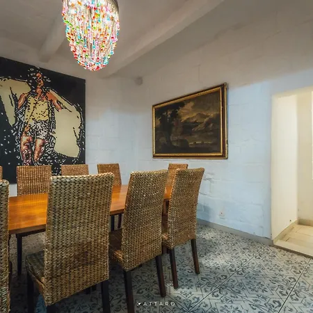 Palazzo Seraphim Boutique Living In St Julians 公寓 *